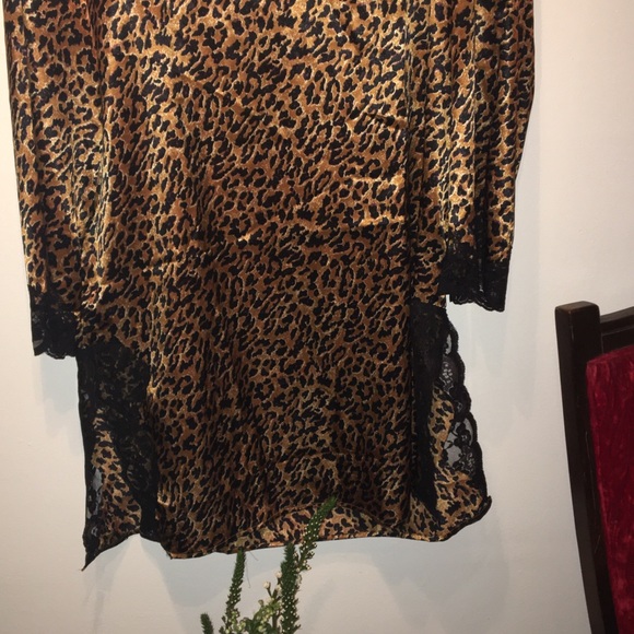 Alexandra Bartlett Intimates satin  nightgown - Picture 7 of 8